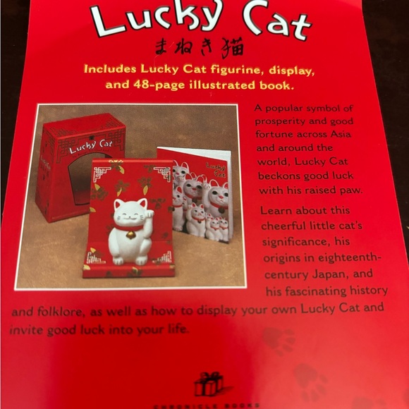 Lucky Cat figurine, book, and display - Picture 7 of 9